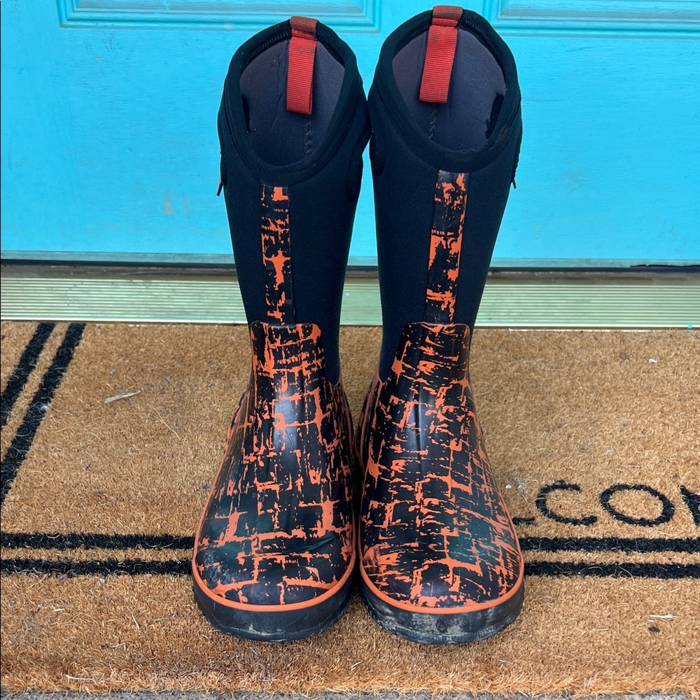 Bogs Black and Orange Patterned Boots - Picture 2 of 5
